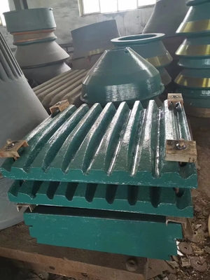 H3244 Jaw Stone Crusher Spare Parts Mangan Crusher Liners Untuk Menghancurkan Batu
