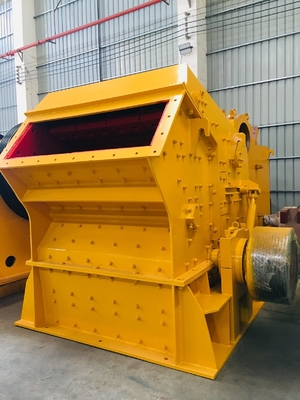 Mobile Horizontal Mining Impact Crusher Dolomite PF1315 Besi Abu-abu Putih Biru