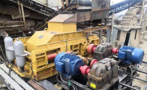 2PG0425 Quartz Powder Sand Core Making Machine 45kw Untuk Bahan Kekerasan Sedang