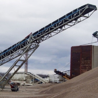Conveyor Belt Karet Sidewall Sudut Miring Untuk Industri Semen Batubara