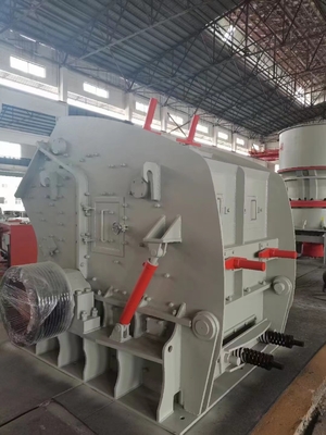 Peralatan Penghancur Seluler 37kw 80-160 TPH Mining Quarry Impact Limestone Crusher