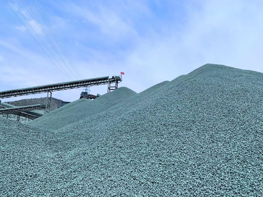 PYB PYD Series 600 900 1200 Jaw Cone Crusher Penambangan Basalt Emas Mini Mesin Penghancur Batu