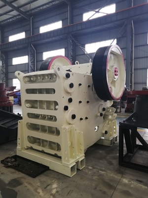 Pev C Series Jaw Crusher, Peralatan Penyaringan Penambangan Dengan Rongga Tipe V