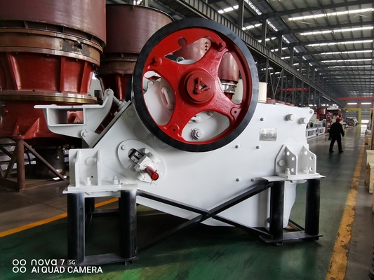 Pev C Series Jaw Crusher, Peralatan Penyaringan Penambangan Dengan Rongga Tipe V