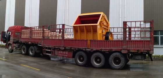 Granit Ore Impact Rock Crusher 100 - 150 TPH PF Untuk Mineral Mining Quarry