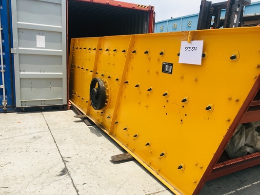 Putaran Ultrasonic Sand Vibrating Screening Machine 18.5Kw 3YK1848 Dengan Mn Steel Net