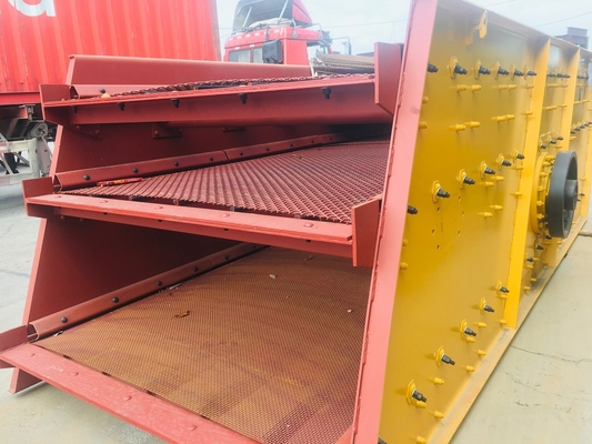 Pemisah Layar Bergetar Rotary Melingkar Agregat 120mm Pasir Kerikil Tanah
