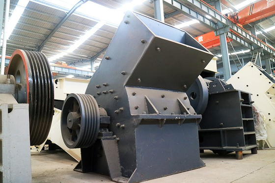 Mini Mobile Diesel Hammer Crusher Machine Portabel Batu Garam Batu Kapur Batubara Bijih Emas