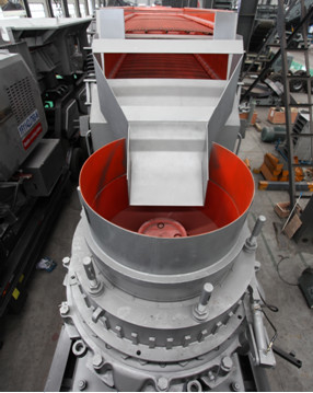 PEW760 130.2Kw Penghancur Batubara Dan Pabrik Penyaringan Portabel Jaw Crusher Mobile