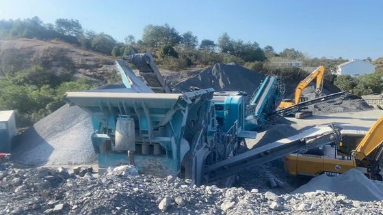 500 TPH Digunakan Mobile Crusher 550SR Track Mounted Second Hand Stone Crusher Buatan 2020