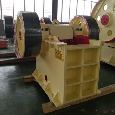 Mesin Penghancur Utama Batu Pasir Kuarsa 100 Tph PE600x900